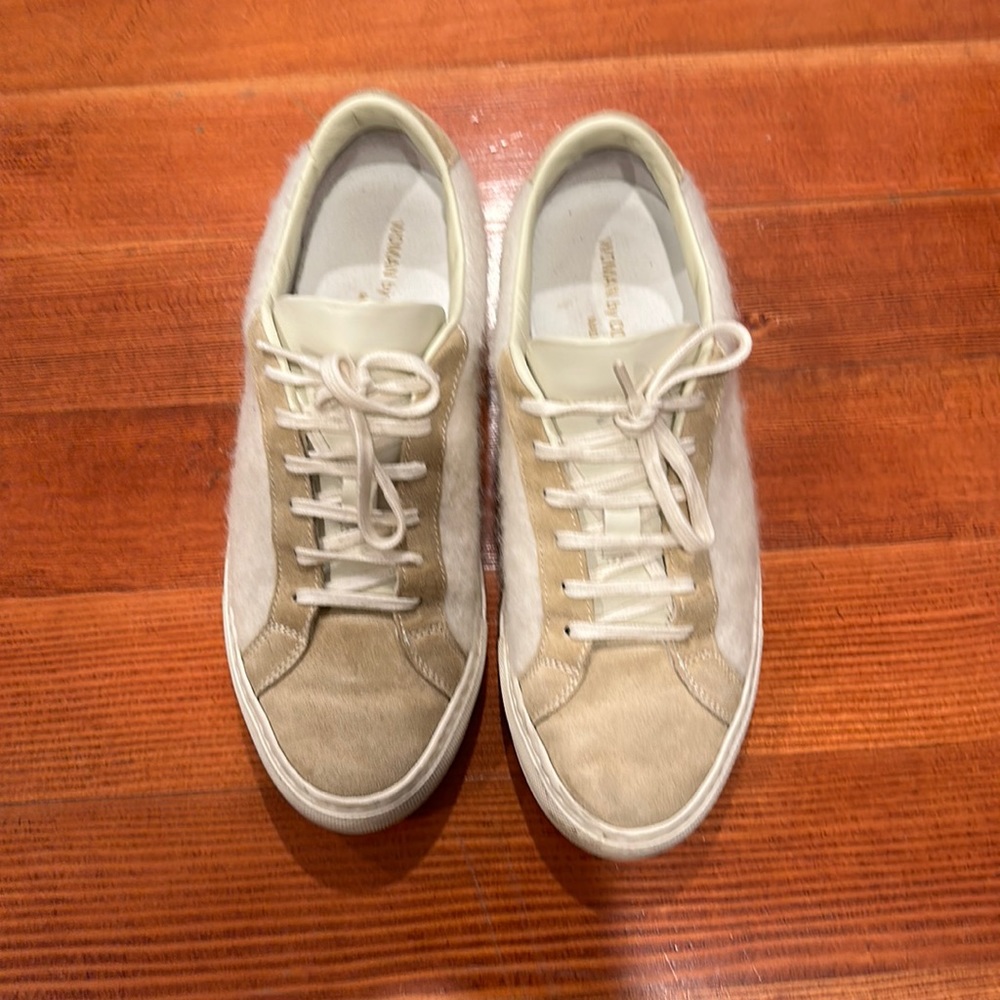 Common projects sneakers